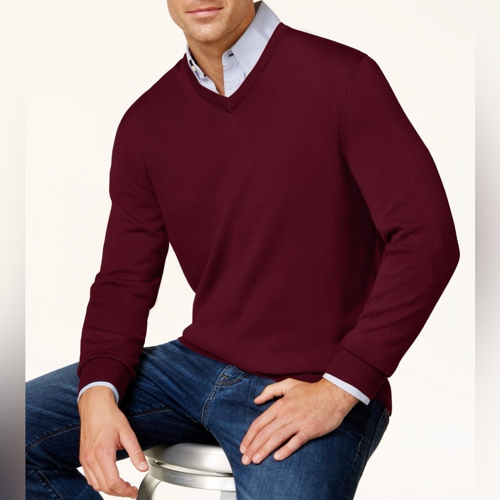 NWT Men's Club Room V-Neck Sweater